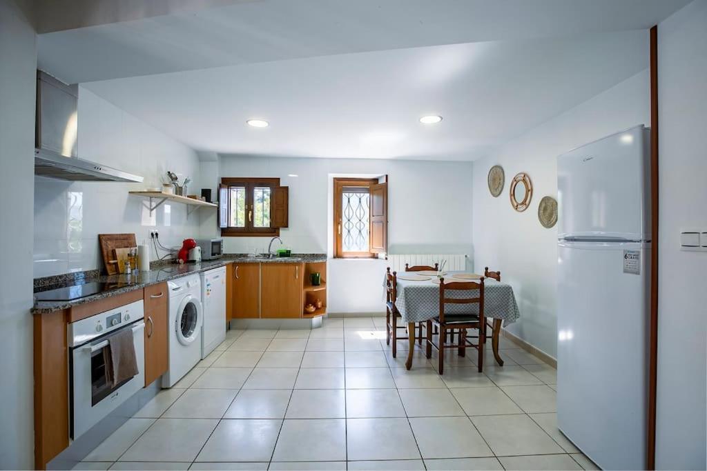 Casa Feli - Apartamento Con Jardin Privado En Los Pirineos Кастьєльйо-де-Хака Екстер'єр фото