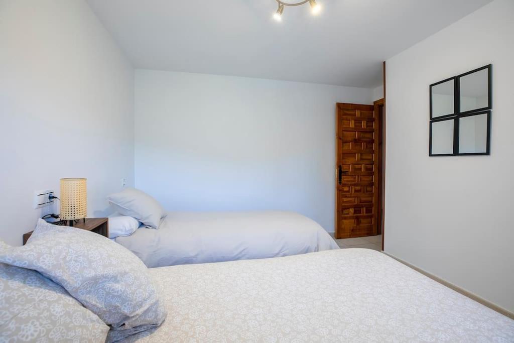 Casa Feli - Apartamento Con Jardin Privado En Los Pirineos Кастьєльйо-де-Хака Екстер'єр фото