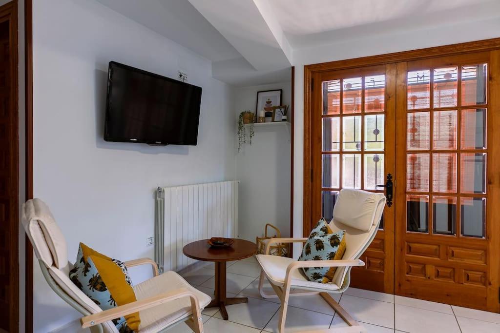 Casa Feli - Apartamento Con Jardin Privado En Los Pirineos Кастьєльйо-де-Хака Екстер'єр фото