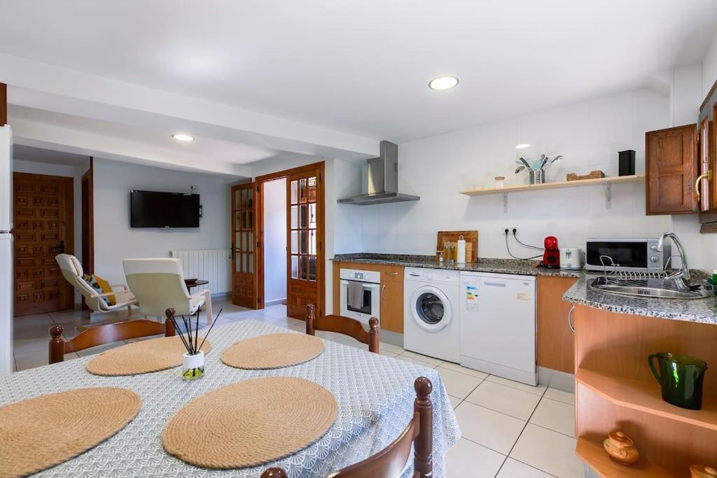 Casa Feli - Apartamento Con Jardin Privado En Los Pirineos Кастьєльйо-де-Хака Екстер'єр фото