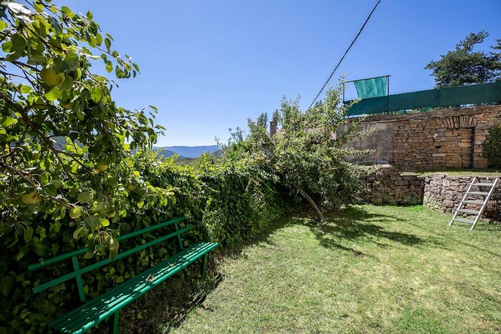 Casa Feli - Apartamento Con Jardin Privado En Los Pirineos Кастьєльйо-де-Хака Екстер'єр фото